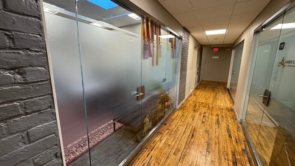 More Photos Of 312-314 W Broad St, Quakertown Office For Sale