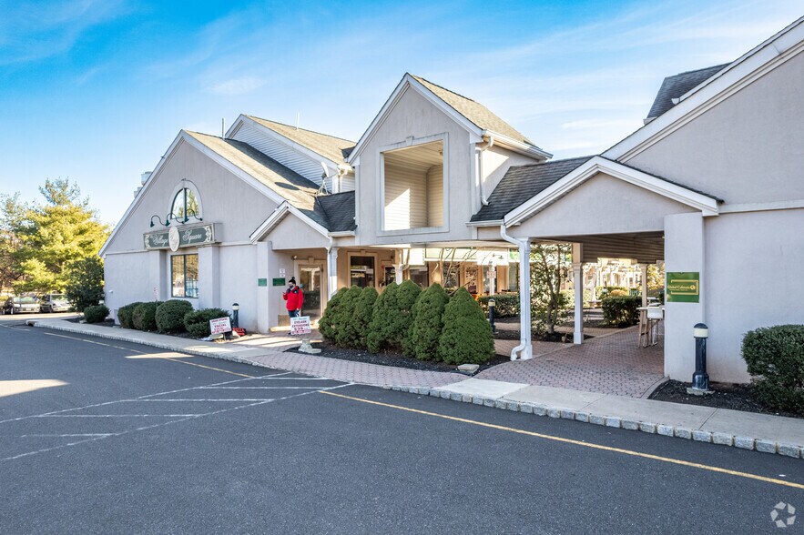 More Photos Of 41 Mountain Blvd, Warren Storefront Retail Office For Lease