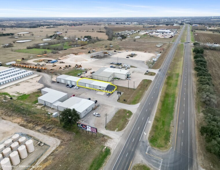 More Photos Of 2762 State Highway 21 E, Caldwell Warehouse For Lease