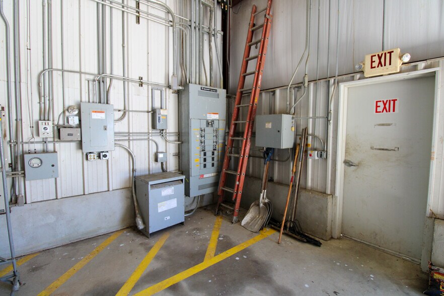 More Photos Of 6059 159th St, Galva Food Processing For Sale