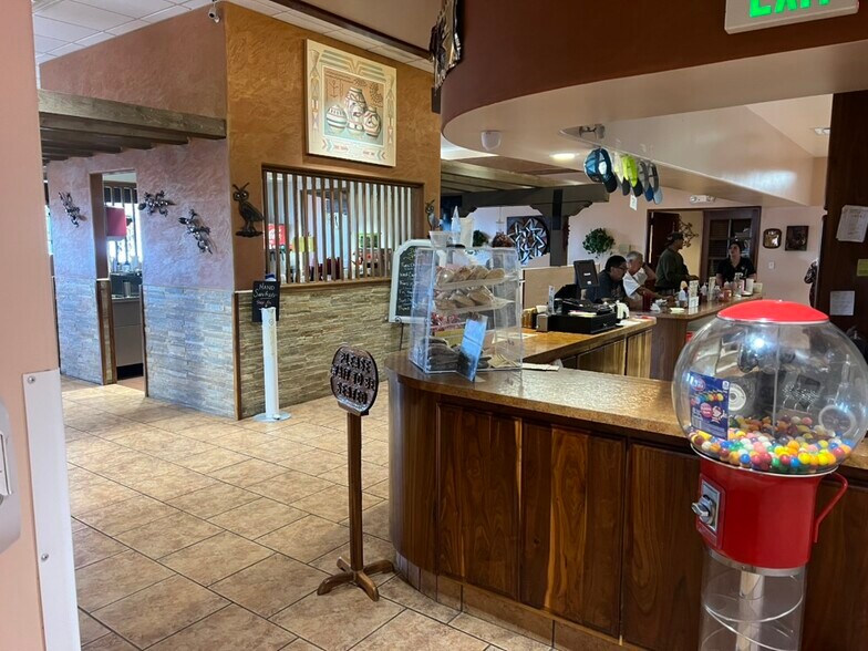 More Photos Of 820 E Santa Fe Ave, Grants Restaurant For Sale