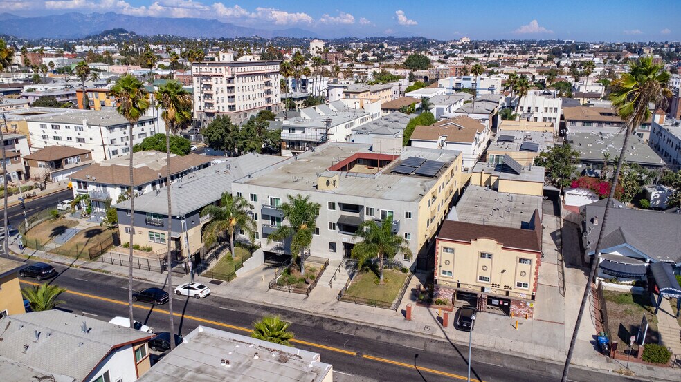 More Photos Of , Los Angeles Multifamily For Sale