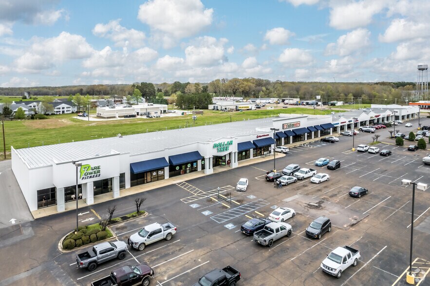 More Photos Of 100-126 Northwest Plaza Dr, Senatobia Unknown For Lease