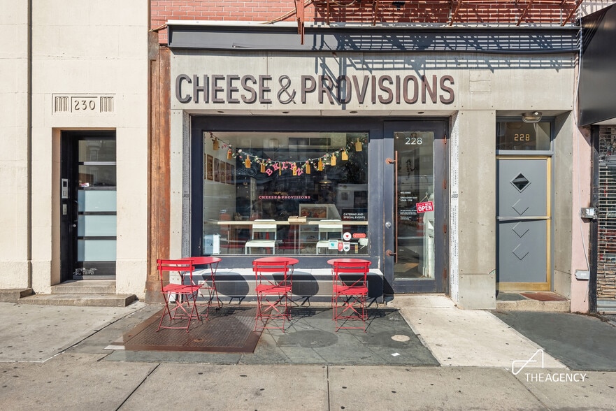 More Photos Of 228 Flatbush Ave, Brooklyn Apartments For Lease