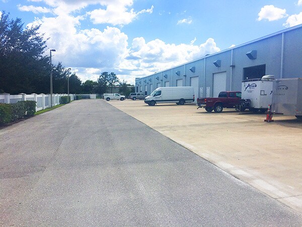 More Photos Of 5701 Country Lakes Dr, Fort Myers Service For Lease