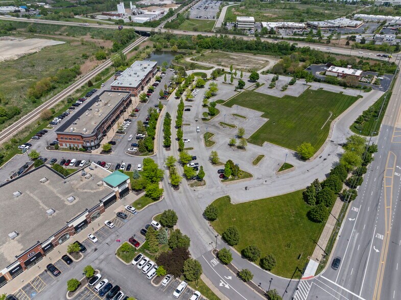More Photos Of 19060 Everett Blvd, Mokena Storefront Retail Office For Lease