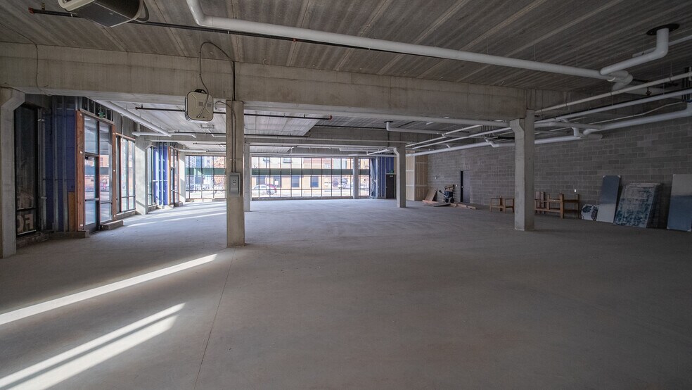 More Photos Of 425 S Broadway, Rochester Apartments For Lease