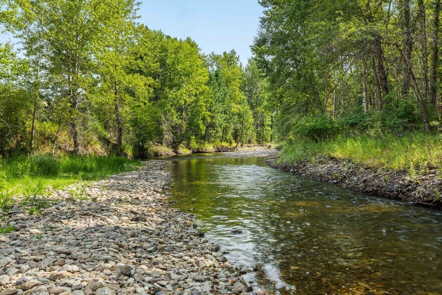 More Photos Of 9955 US Highway 12, Lolo Specialty For Sale