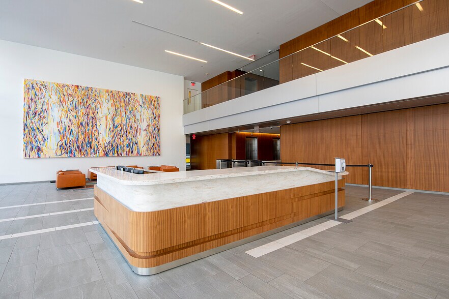More Photos Of 950 Main Ave, Cleveland Office For Lease