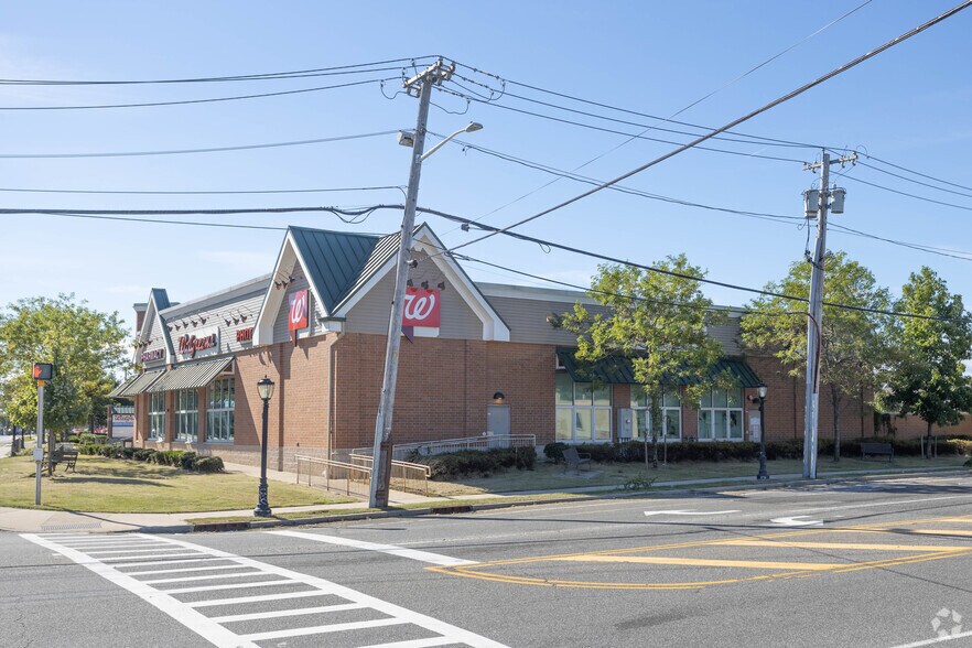 More Photos Of 863 Montauk Hwy, Shirley Drugstore For Sale