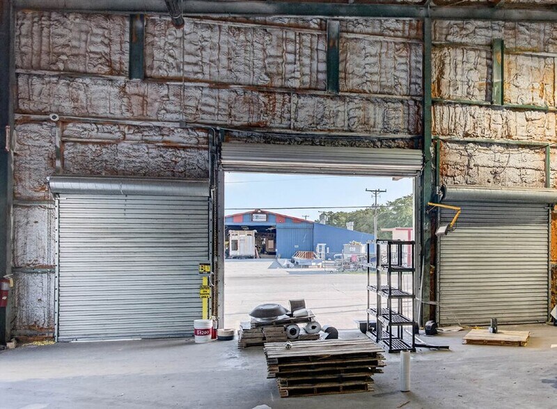More Photos Of , Leesburg Industrial For Sale