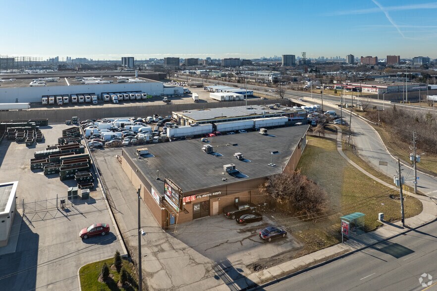 More Photos Of 75 City View Dr, Toronto Service For Lease