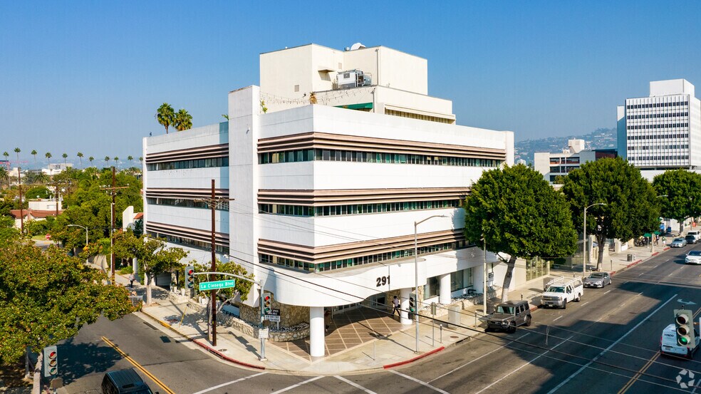 More Photos Of 291 S La Cienega Blvd, Beverly Hills Office Residential For Lease