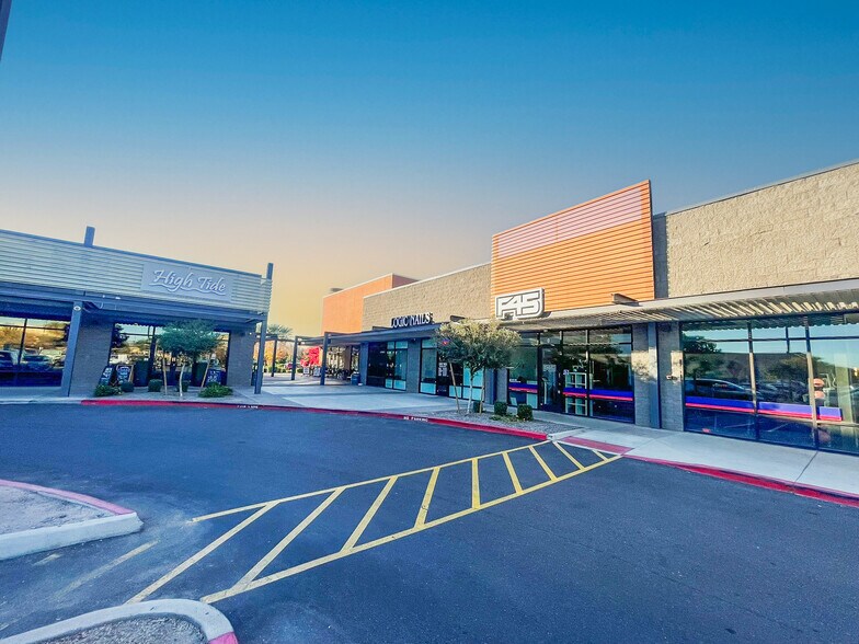 Primary Photo Of 5025 S Gilbert Rd, Chandler Freestanding For Lease
