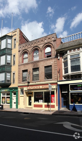 More Photos Of 8 Bank St, New London Apartments For Lease