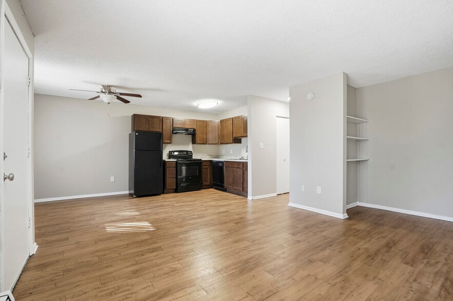 More Photos Of 10635 W 7th Ave, Lakewood Apartments For Sale