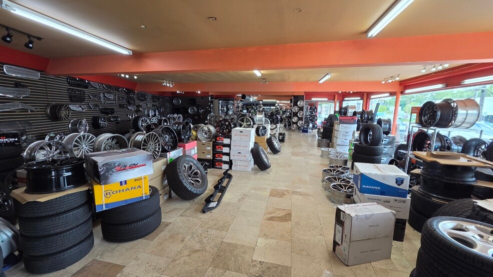 More Photos Of 309 US Highway 46, Little Ferry General Retail For Sale