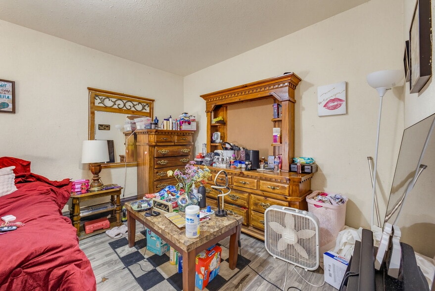 More Photos Of , Milwaukee Multifamily For Sale