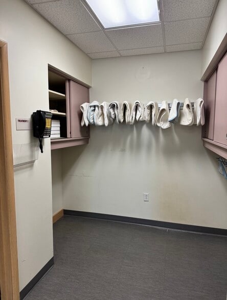 More Photos Of 177 Meadowbrook Ln, Duncansville Rehabilitation Center For Lease