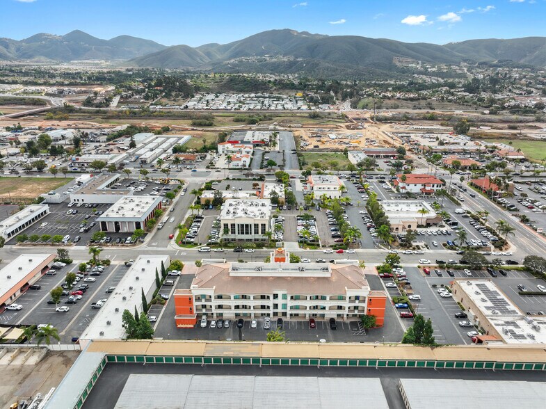 More Photos Of 950 Boardwalk, San Marcos Office For Sale