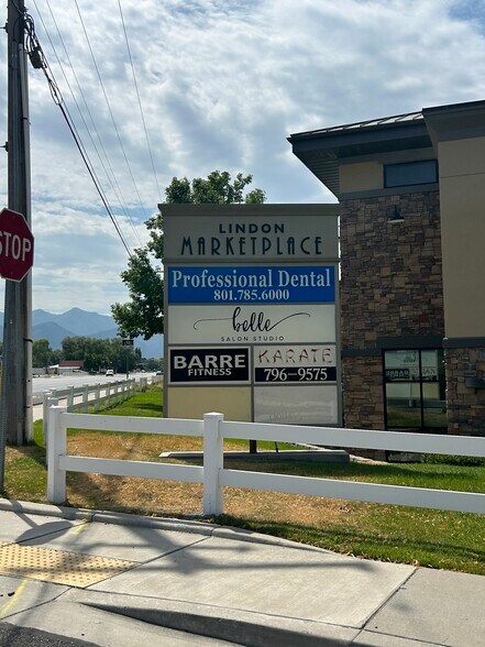 More Photos Of 550 N State St, Lindon Unknown For Lease