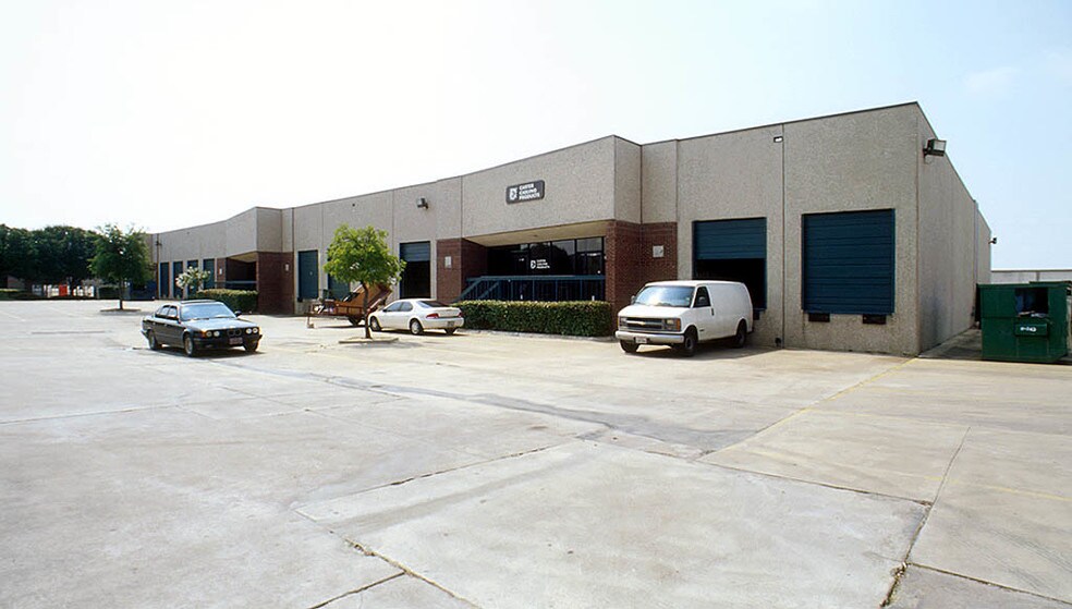 More Photos Of 1111 Jupiter Rd, Plano Warehouse For Lease