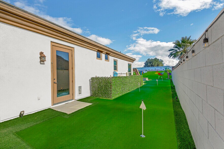 More Photos Of 48668 Stillwater St, Indio Specialty For Sale