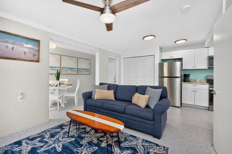 More Photos Of 1130 Gulf Blvd, Englewood Apartments For Sale