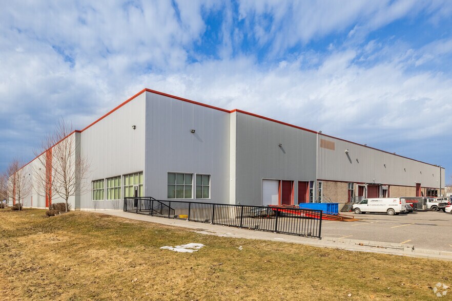 More Photos Of 1680 Vimont Ct, Ottawa Warehouse For Lease