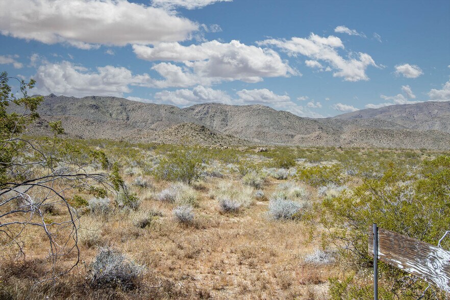 More Photos Of 50636 Golden Ray Rd, Johnson Valley Religious Facility For Sale