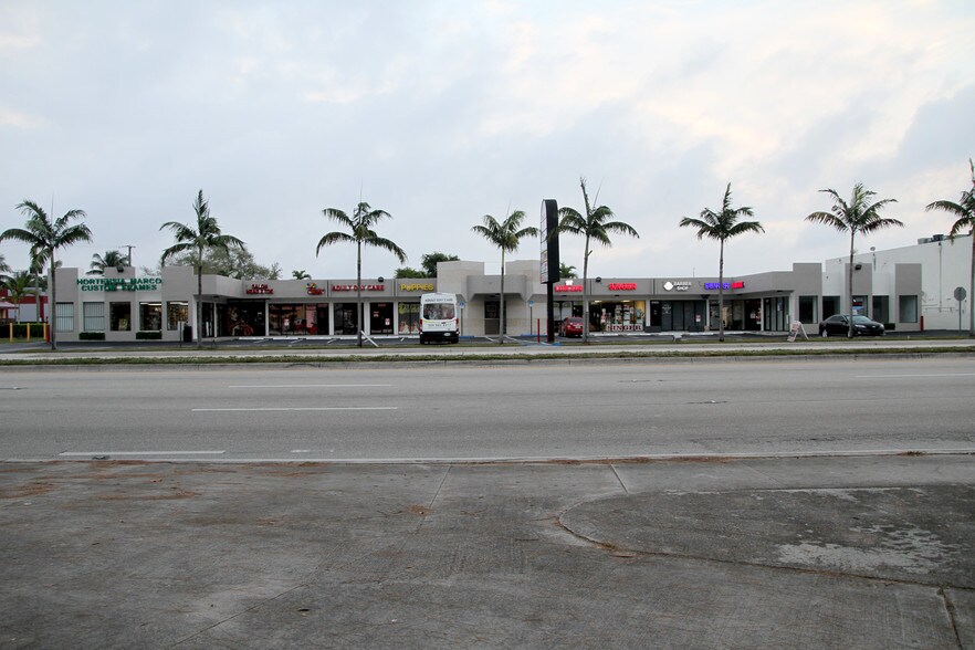 More Photos Of 8157-8185 SW 40th St, Miami Freestanding For Lease