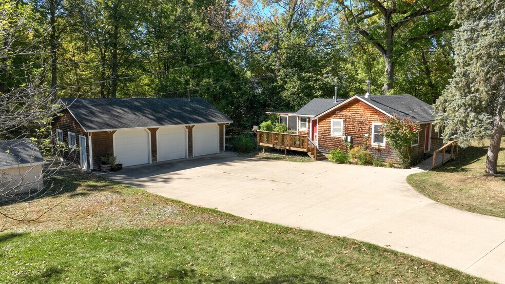 More Photos Of 306 Eubank St, Novi Land For Sale