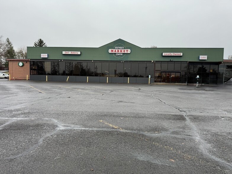 Primary Photo Of 905 S 2nd Ave, Walla Walla General Retail For Lease