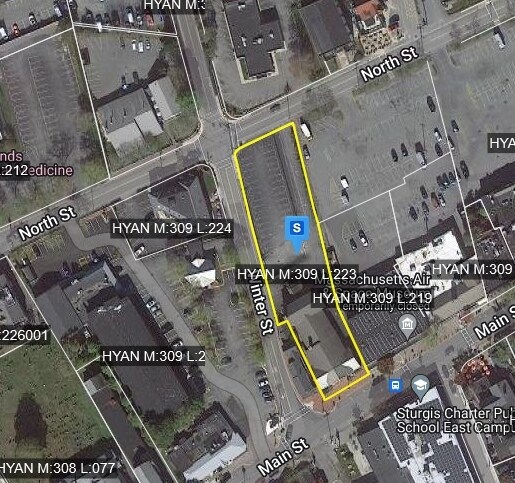 More Photos Of 442 Main St, Hyannis Bank For Lease