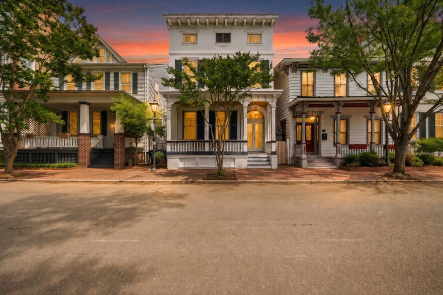 Primary Photo Of 367 Middle St, Portsmouth Apartments For Sale