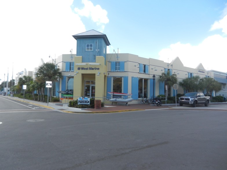 Primary Photo Of 951-955 Caroline St, Key West Storefront Retail Office For Lease