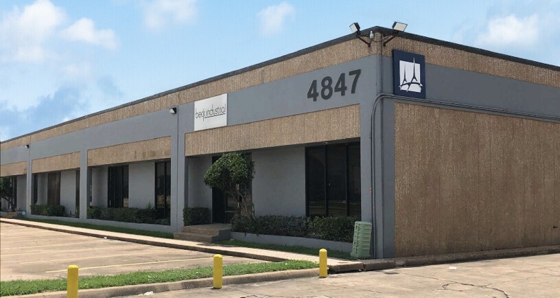 More Photos Of 4847 Homestead Rd, Houston Warehouse For Lease