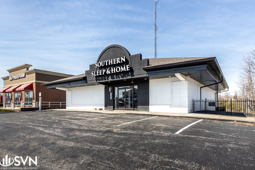 More Photos Of 2395 Nicholasville Rd, Lexington General Retail For Sale