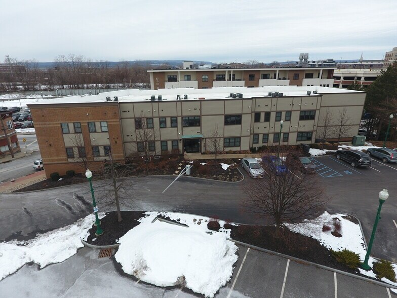 More Photos Of 245 Broadway, Schenectady Apartments For Lease