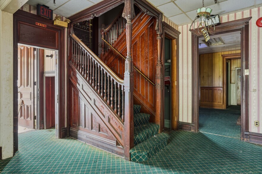 More Photos Of 355 W Church St, Elmira Office For Sale
