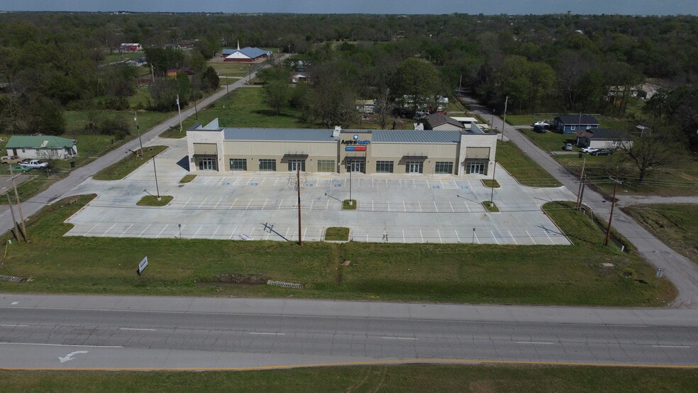 Primary Photo Of 900 Meriweather St, Okmulgee Freestanding For Lease