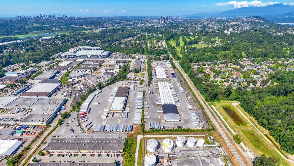 More Photos Of 7890 Express St, Burnaby Warehouse For Lease