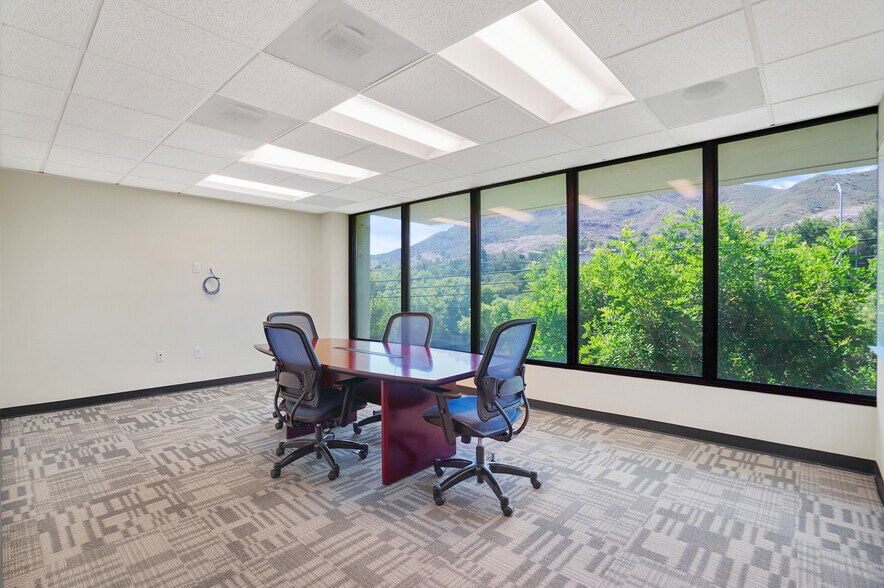 More Photos Of 30423 Canwood St, Agoura Hills Office For Sale