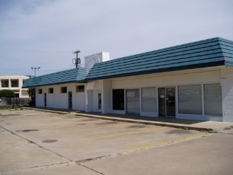 Primary Photo Of 1225 Richland Dr, Waco Storefront Retail Office For Lease