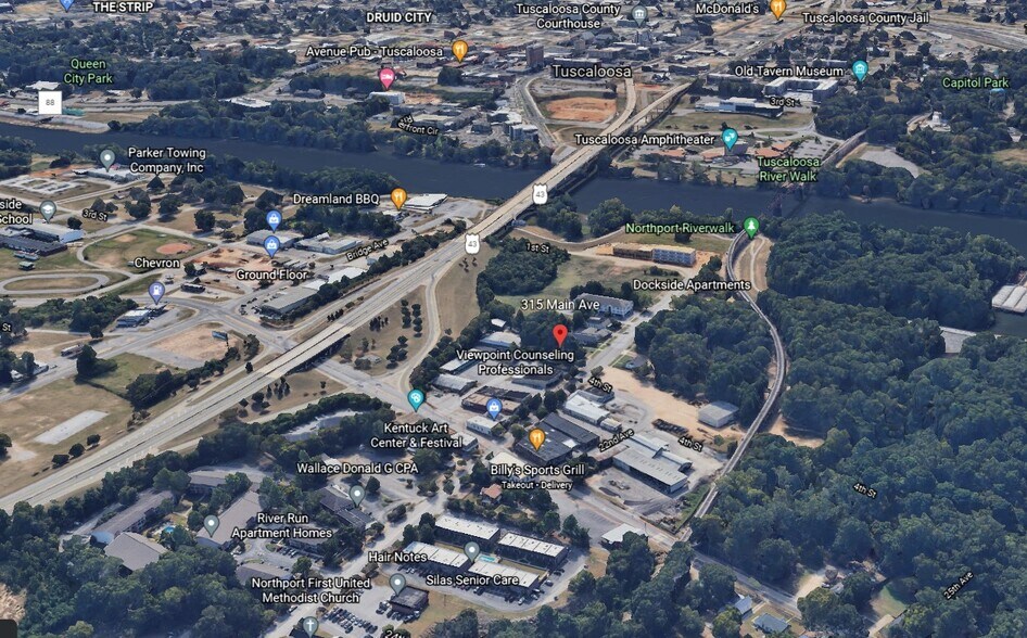 More Photos Of 315 Main Ave, Northport Office Residential For Lease