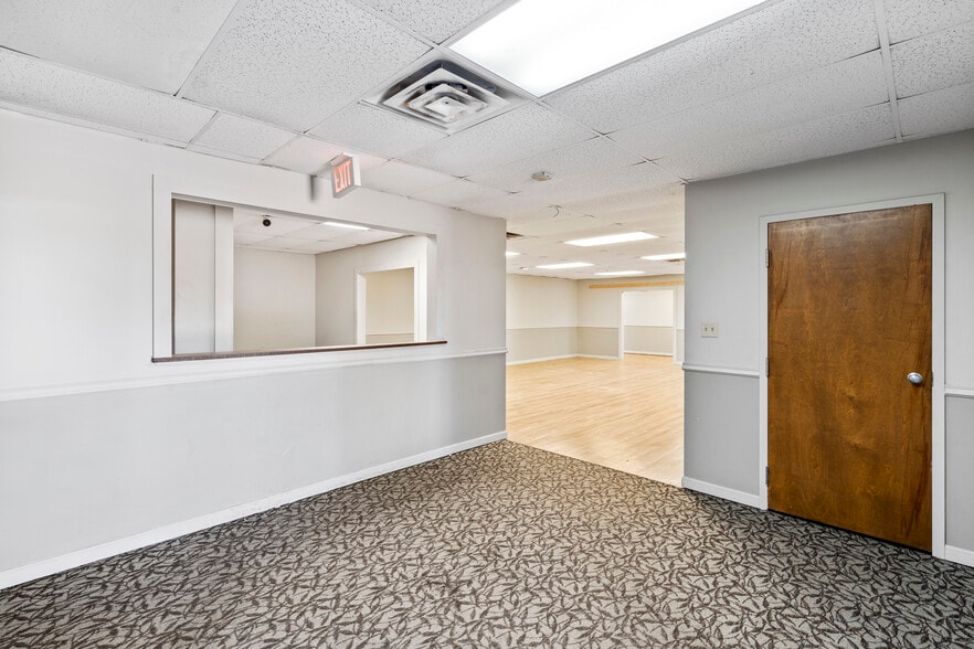 More Photos Of 6130 Preservation Dr, Chattanooga Light Distribution For Sale