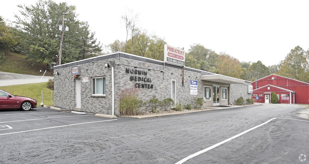 Primary Photo Of 28 Fairwood Dr, Irwin Medical For Lease