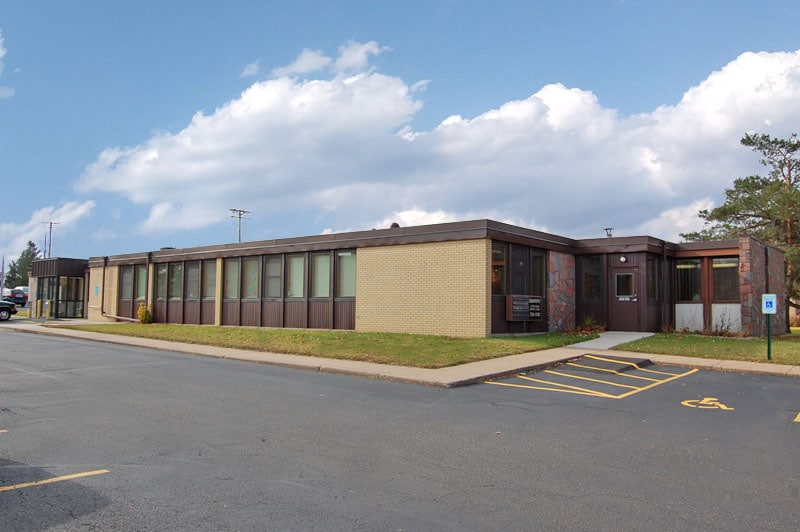More Photos Of 2716 Upper Afton Rd, Maplewood Medical For Sale