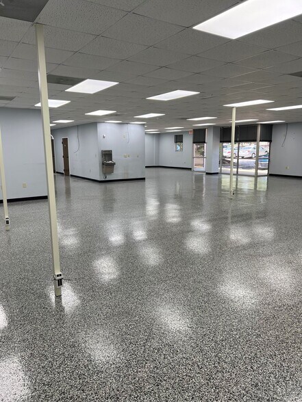 More Photos Of 8059 Stage Hills Blvd, Bartlett Office For Lease