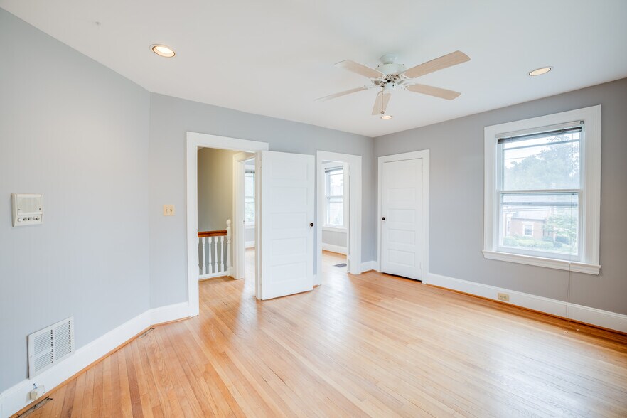 More Photos Of 913 Olney Sandy Spring Rd, Sandy Spring Office Residential For Sale
